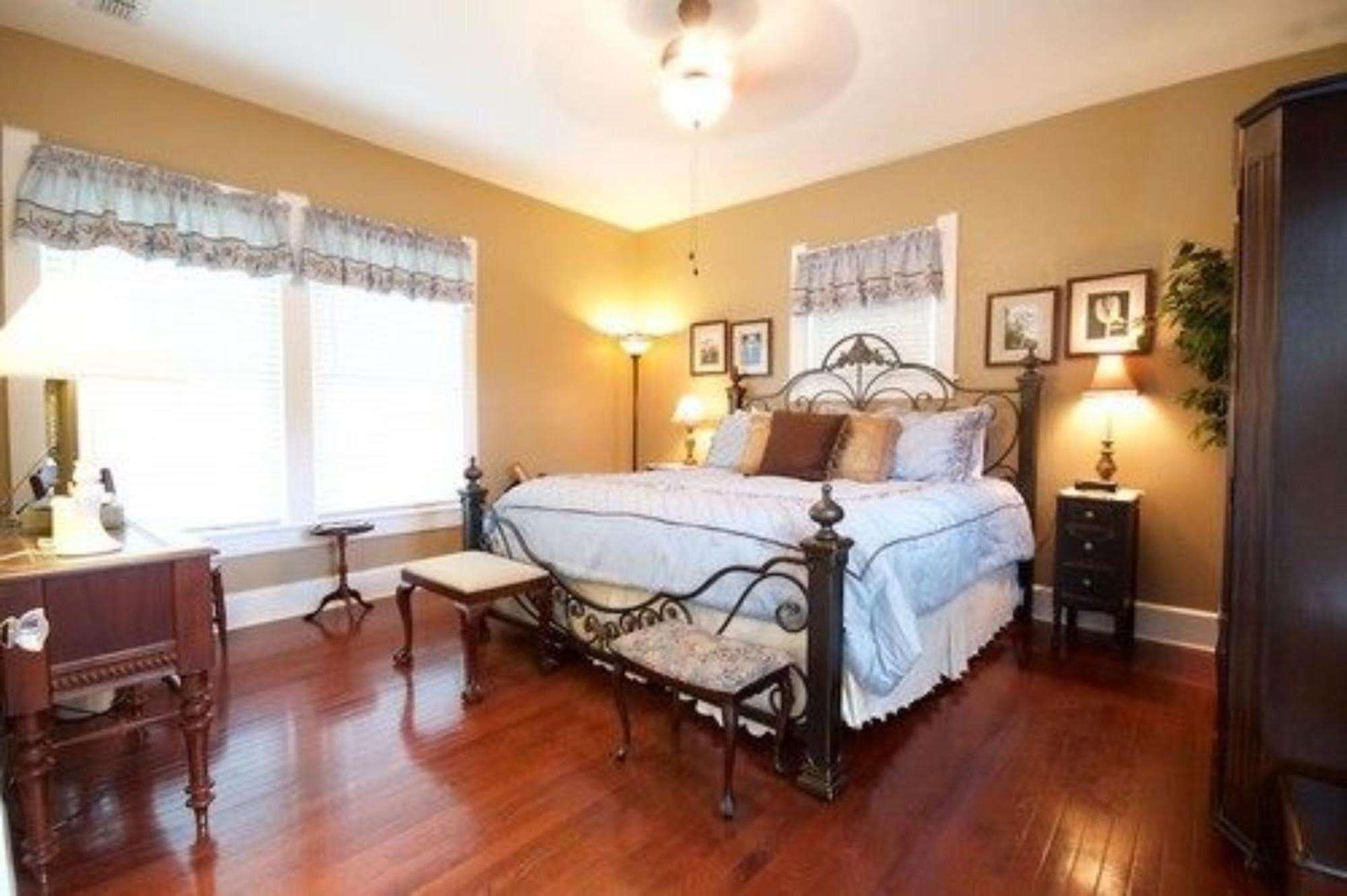 Granbury Gardens Bed&Breakfast Zimmer foto